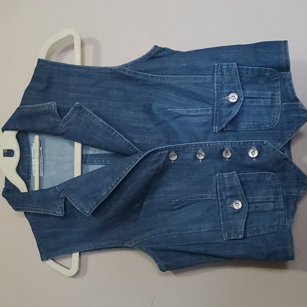 Tribal jeans stretch vest size 6